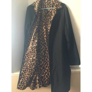 NWOT Black trench jacket with cheetah print